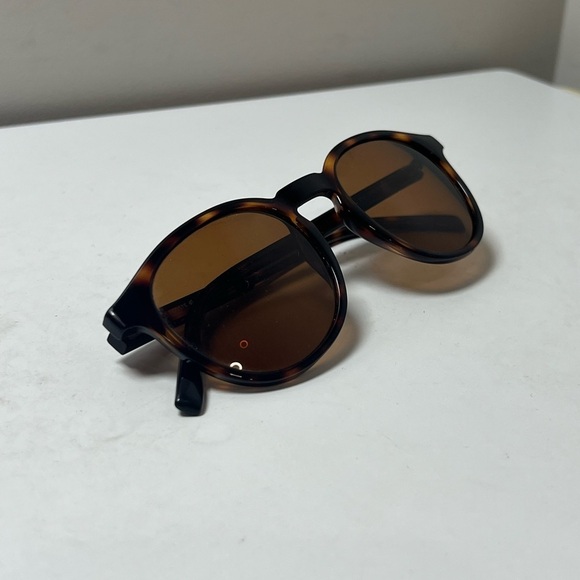 Lacoste Authentic Unisex L916 Havana Tortoise Shell Sunglasses - Picture 3 of 10